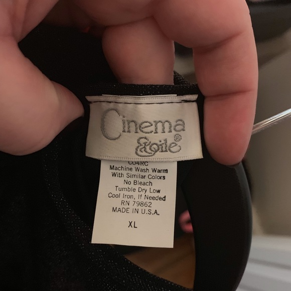 Cinema Etoile Black Shimmer/Shift Short Sleeve Tee - Picture 5 of 5